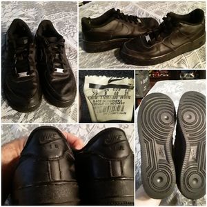 Nike Air Force One Unisex Size 7.5 Black Shoes